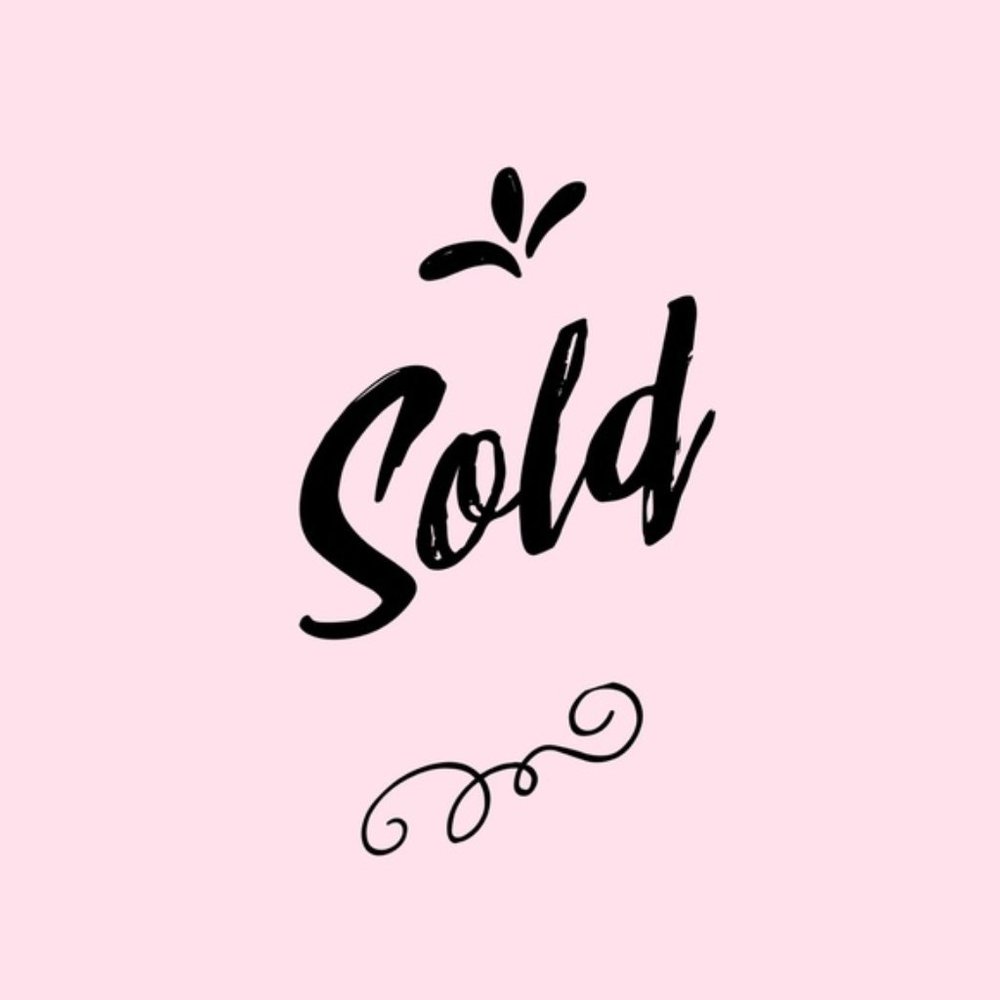 ✨ SOLD! ✨